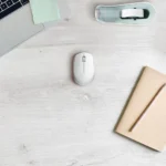 Mouse Inalámbrico Logitech M170 Off-White - Diseño Ambidiestro y Conexión Plug & Play - Imagen 4